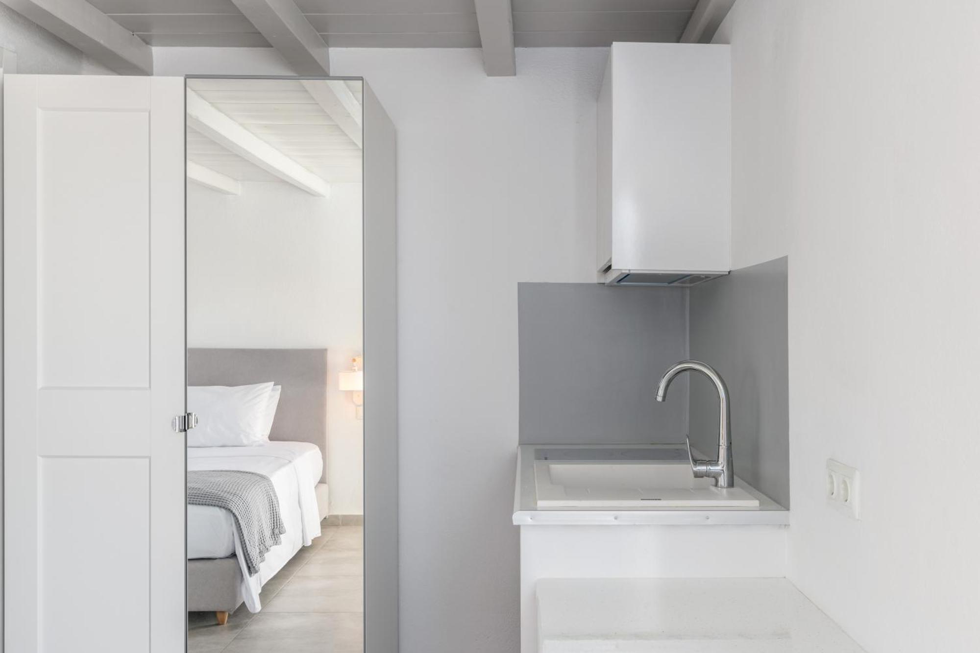 Eleven Keys Apartments Mykonos Town エクステリア 写真