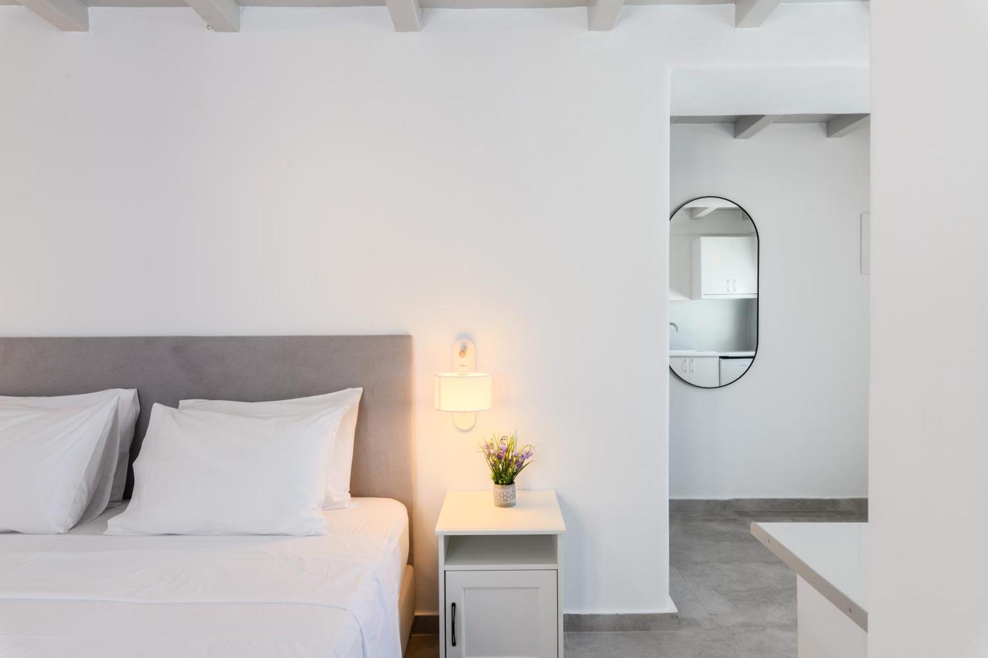Eleven Keys Apartments Mykonos Town エクステリア 写真