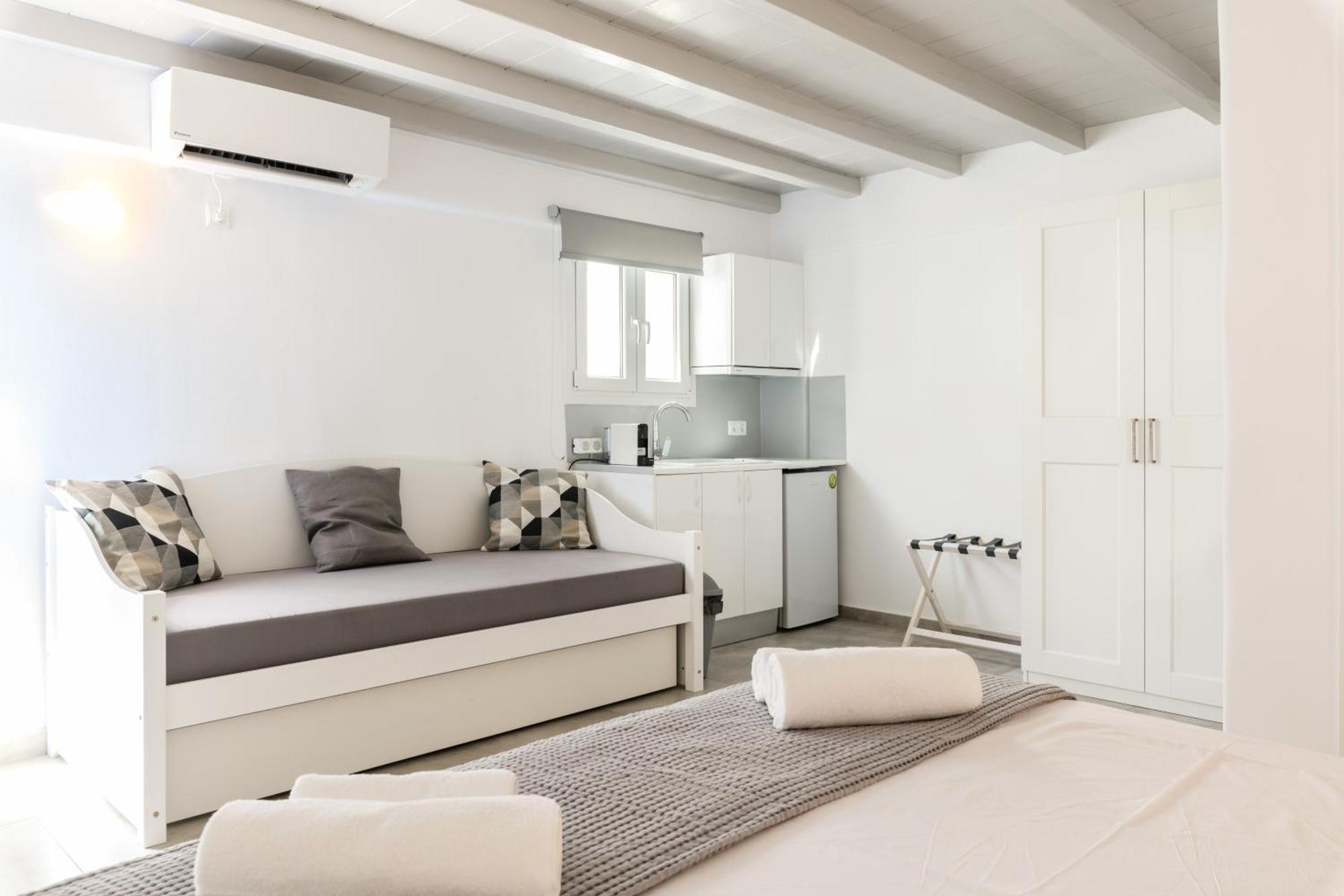 Eleven Keys Apartments Mykonos Town エクステリア 写真